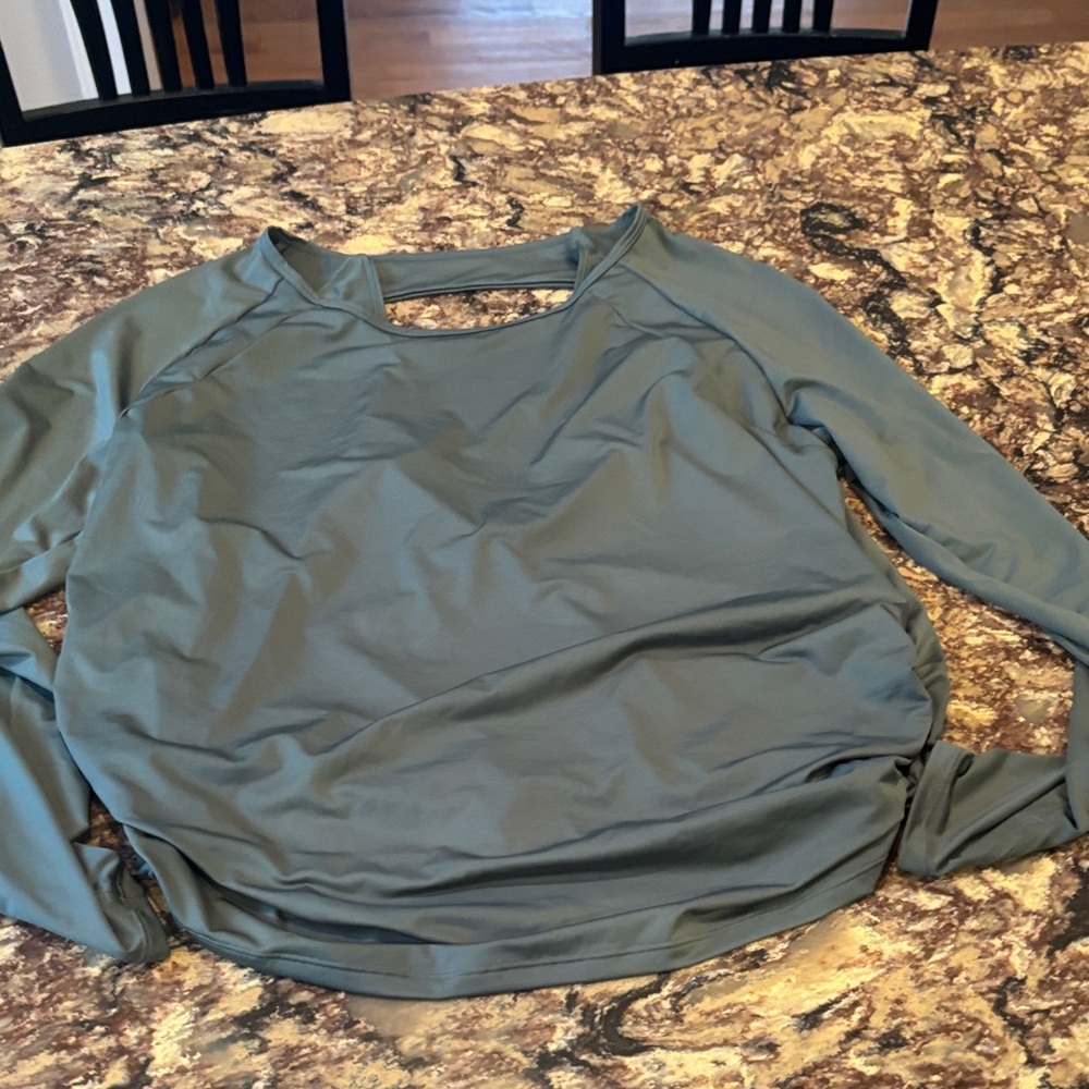Halara Cut-Out Back Top